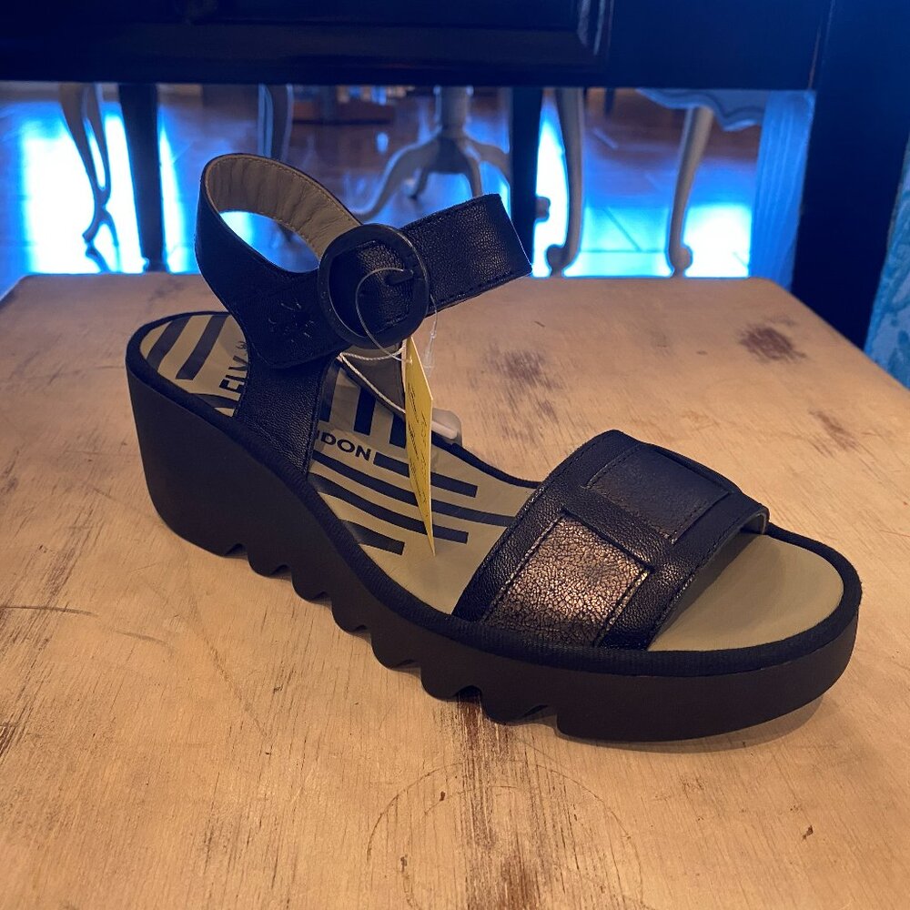 Fly London - Beik Black/Graphite - Multiple Sizes (NEW W/ BOX)